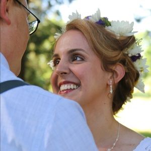 Meet your Posher, Laura